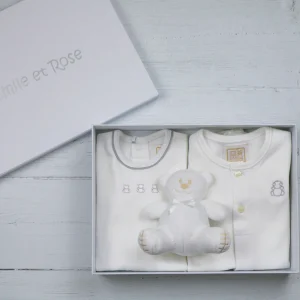 Tatum White Unisex Baby Gift Set Emile et Rose